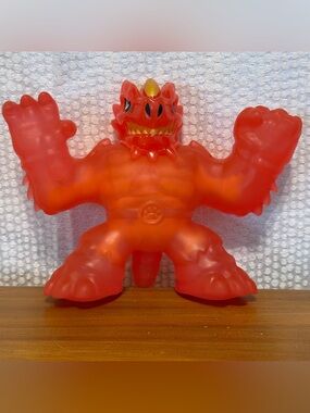 Heroes Of Goo Jit Zu Stretchy Figure Blazagon All Star Bones